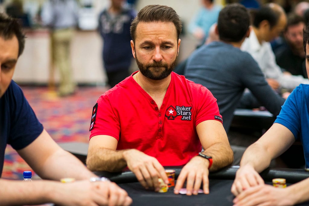 poker pro daniel negreanu at poker table